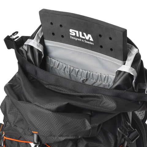 Silva Strive Mountain Pack 17+3 – löparryggsäck